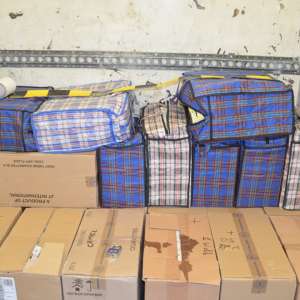 Persoane implicate în contrabandă, cercetate în stare de arest preventiv