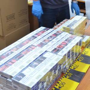 Persoane implicate în contrabandă, cercetate în stare de arest preventiv