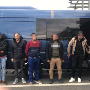 Grupare de trafic de migranţi, destructurată