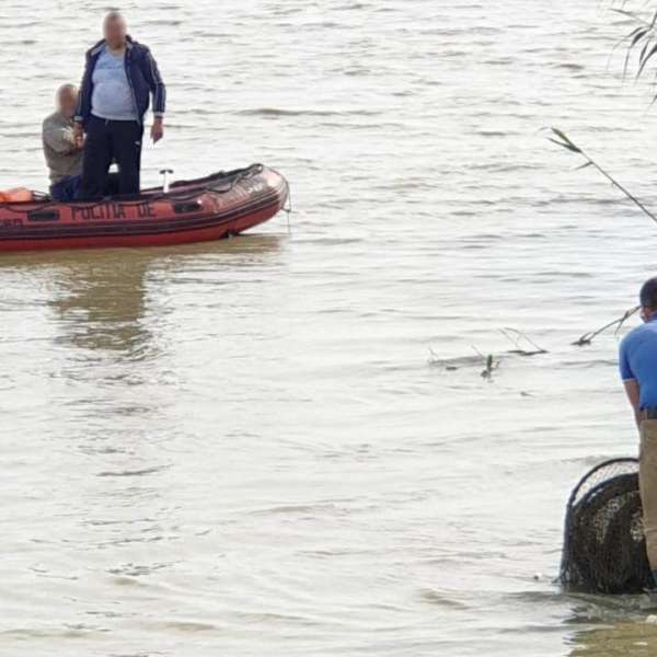 Lucrări penale pentru braconaj piscicol, întocmite de polițiștii de frontieră