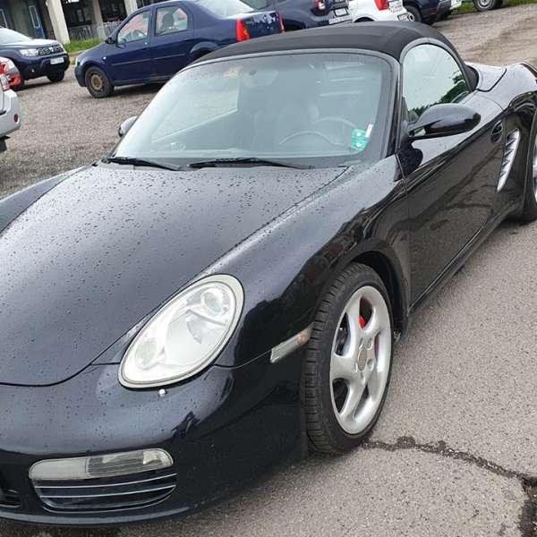 Autoturism căutat de autorităţile din Italia, descoperit la P.T.F. Borș