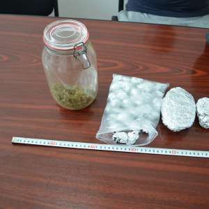Doi maramureșeni, depistați cu droguri în Sighetu Marmației