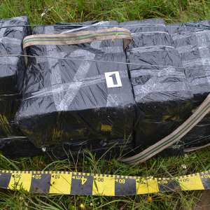 Ţigări în valoare de peste 122.000 lei, confiscate la frontiera de nord