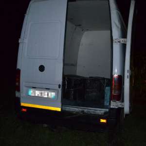 Aproximativ 17.500 de pachete cu ţigări de contrabandă, confiscate la frontiera de nord