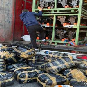 Bunuri în valoare de peste 270.000 de lei, susceptibile a fi contrafăcute, confiscate de polițiștii de frontieră din P.T.F. Giurgiu