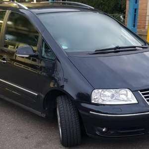 Autoturism semnalat furat de autorităţile din Slovacia, descoperit la controlul de frontieră