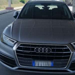 Autoturism în valoare de aproximativ 50.000 euro, oprit de poliţiştii de frontieră de la P.T.F. Galaţi