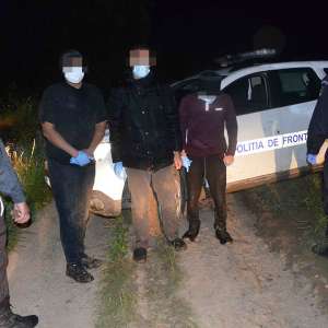 Trei cetăţeni din Yemen, opriți la frontiera de nord a țării