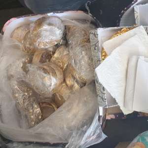 Peste 2 kilograme de bijuterii din aur descoperite la P.T.F. Giurgiu