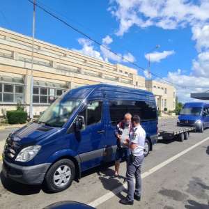 La volan, cu permis de conducere necorespunzător