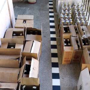 Alcool şi ţigări descoperite în P.T.F. Calafat