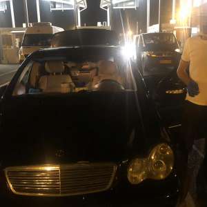 Douăzeci şi cinci de cetăţeni străini, depistaţi ascunşi în autovehicule, la PTF Nădlac II