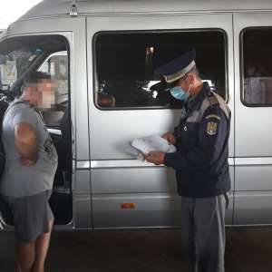 Şoferi fără permise de conducere corespunzătoare, depistaţi la controlul de frontieră