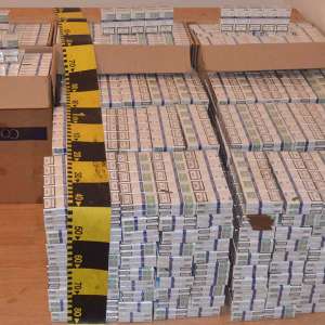 12.500 pachete cu țigări de contrabandă confiscate de polițiștii de frontieră