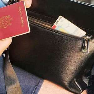 Fals de 100 de euro, descoperit la controlul de frontieră