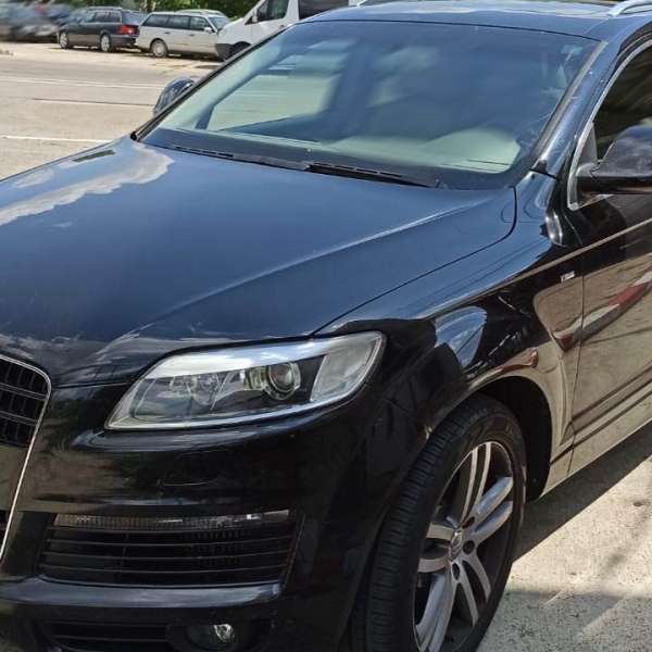 Olandez la plimbare cu un autoturism, deși nu avea acest drept