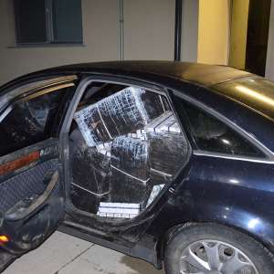 În ultimele 24 de ore, polițiștii de frontieră au confiscat 16.450 pachete țigări