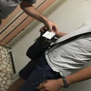 Data de 13, zi cu ghinion pentru un vasluian, care trebuia să predea în Italia o carte de identitate falsă