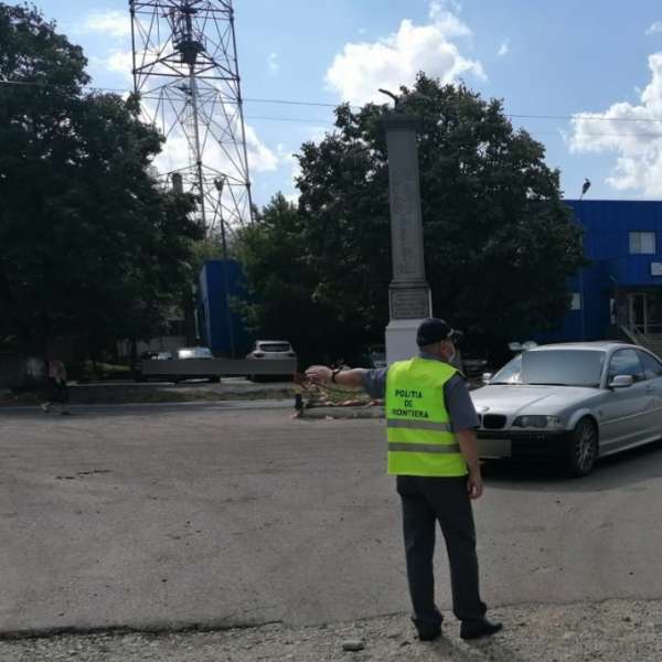 Infracțiuni la regimul circulației rutiere, constatate de polițiștii de frontieră gălățeni