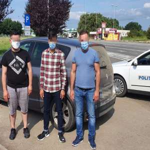 Două călăuze și un cetățean turc, opriți la frontiera cu Ungaria