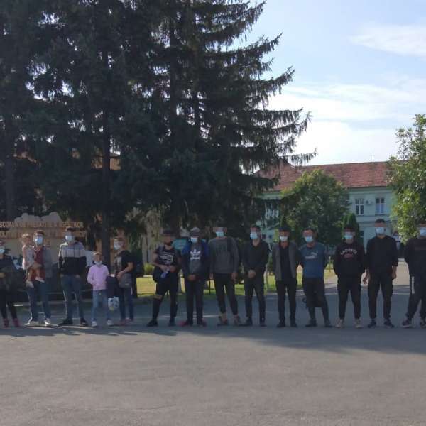 21 cetăţeni din Irak şi Siria, depistaţi în zona de competenţă a S.P.F. Valea lui Mihai