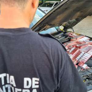 BMW blindat cu ţigări de contrabandă depistat în trafic