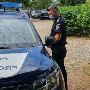 Ţigări de contrabandă, depistate de poliţiştii de frontieră