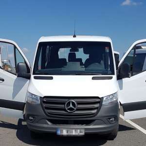 Ţigări de contrabandă, descoperite ascunse la în mai multe autovehicule la P.T.F. Nădlac II