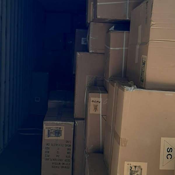 Jucării susceptibile a fi contrafăcute, confiscate în Portul Constanţa Sud Agigea
