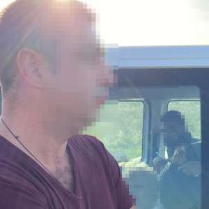 Călăuză reţinută 24 de ore pentru trafic de migranţi. Şaptesprezece sirieni urmau să fie sprijiniţi să treacă ilegal frontiera