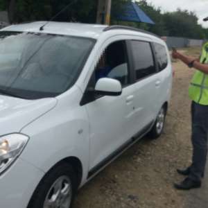 Autovehicule radiate din circulaţie descoperite în trafic de polițiștii de frontieră