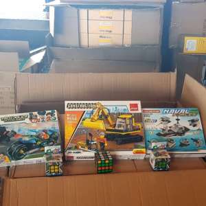 Jucării susceptibile a fi contrafăcute, confiscate în Portul Constanţa Sud Agigea