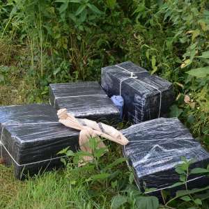 Țigări de contrabandă în valoare de peste 38.000 lei, confiscate la frontiera de nord a României