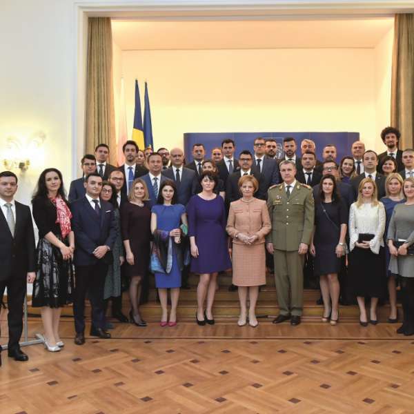 Casa Regală a României în vizitã la poliţiştii de frontierã români detaşaţi la Agentia Frontex
