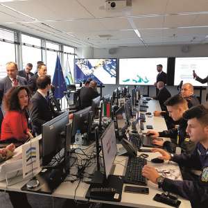 Casa Regalã a României în vizitã la poliţiştii de frontierã români detaşaţi la Agentia Frontex