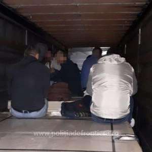 Forty-one foreign nationals found hidden in trucks, at Nădlac II Border Crossing Point
