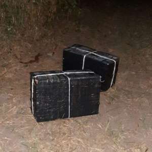 Peste 2.300 pachete cu țigări confiscate la frontiera cu Ucraina