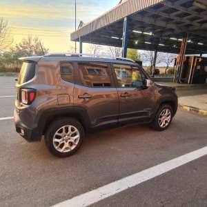 Autoturism semnalat furat din Germania, depistat la frontiera de est