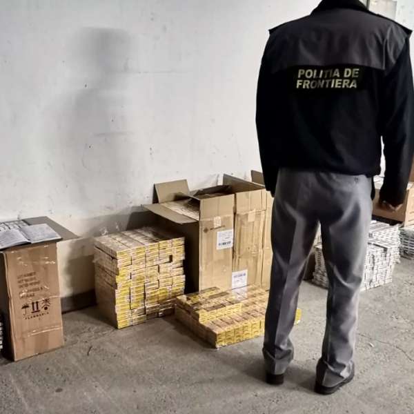 Aproximativ 9.000 de pachete cu țigări de contrabandă, confiscate la frontiera de nord a României
