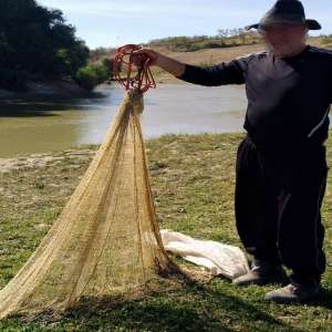 Lucrări penale pentru braconaj piscicol, întocmite de polițiștii de frontieră