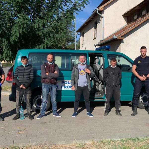 Călăuză sârbă reţinută de poliţiştii de frontieră timişeni