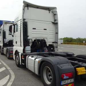 Nouă mijloace de transport căutate de autoritățile din România, oprite la ieşirea din ţară în P.T.F. Calafat