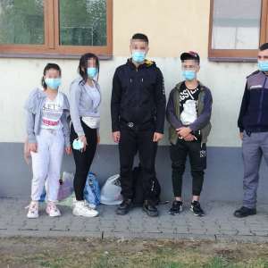 Cetățean român cercetat pentru trafic de migranţi