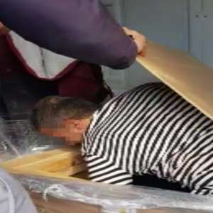 Grup infracţional organizat specializat în traficul de migranţi, destructurat de poliţiştii de  frontieră giurgiuveni