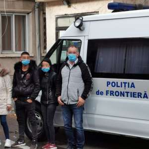 Doi tineri din R. Bulgaria depistați cu ajutorul aparaturii de termoviziune când încercau să intre ilegal în țară