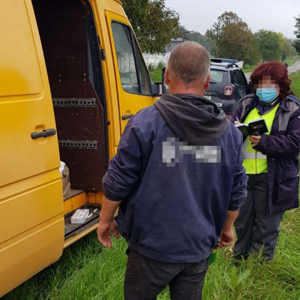 Peste 5.000 de pachete de țigări de contrabandă, descoperite de polițiștii de frontieră botoșăneni