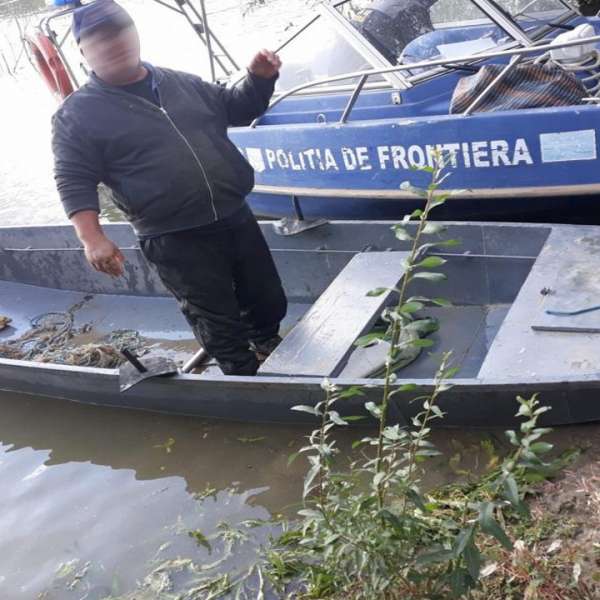 Infracțiuni de braconaj piscicol constatate de polițiștii de frontieră brăileni