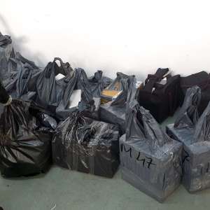 Bunuri susceptibile a fi contrafăcute în valoare de peste 640.000 lei, confiscate de polițiștii de frontieră in P.T.F. Giurgiu