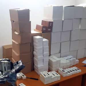 Bunuri susceptibile a fi contrafăcute în valoare de peste 640.000 lei, confiscate de polițiștii de frontieră in P.T.F. Giurgiu