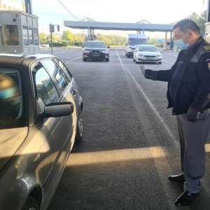 Permisul de conducere fals i-a adus o lucrare penală